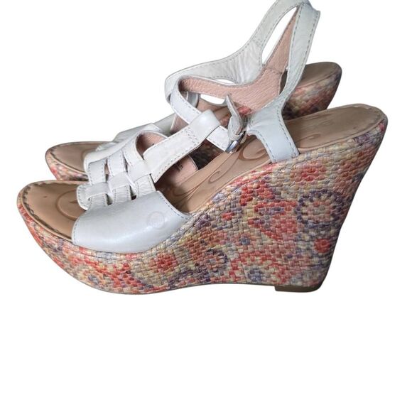 Born Women's Size 7 Cream Leather Floral Espadrille Wedge Sandals - Picture 6 of 9